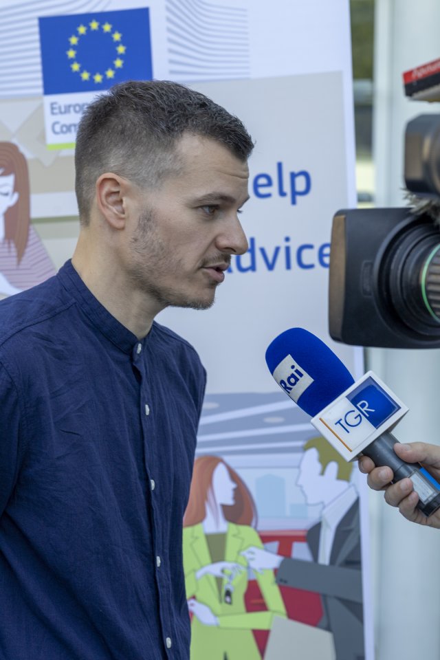 Press conference - interview with Stefano