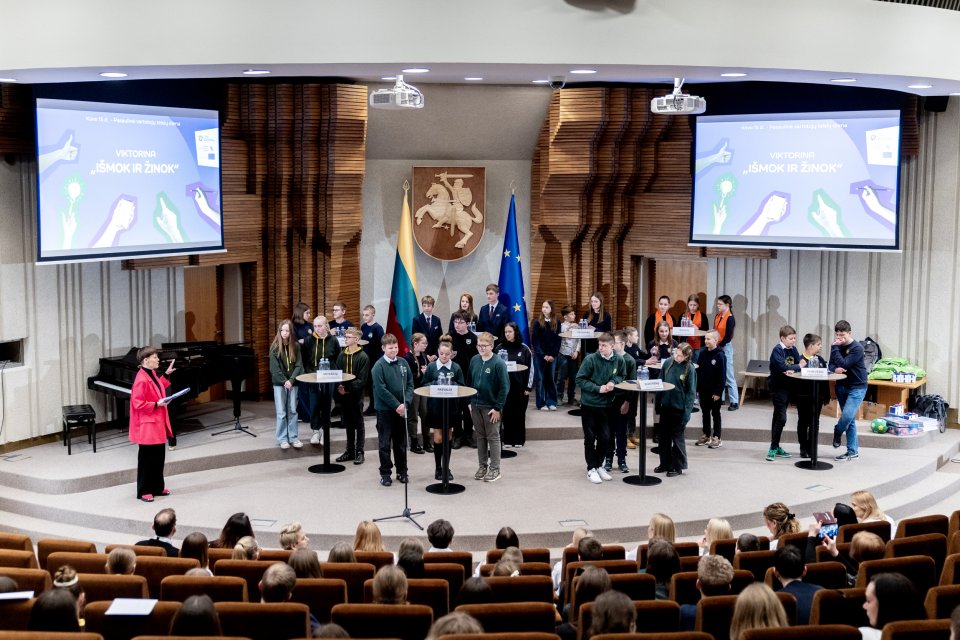 ECC Lithuania educating young consumers 