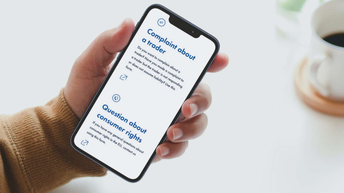 Mobile phone showing ECC Finland online complaints form