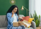 Woman calling about issue with order, dropshipping